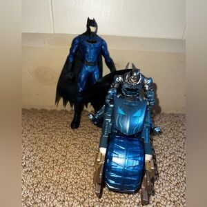 Batman Action Figures & Vehicle
